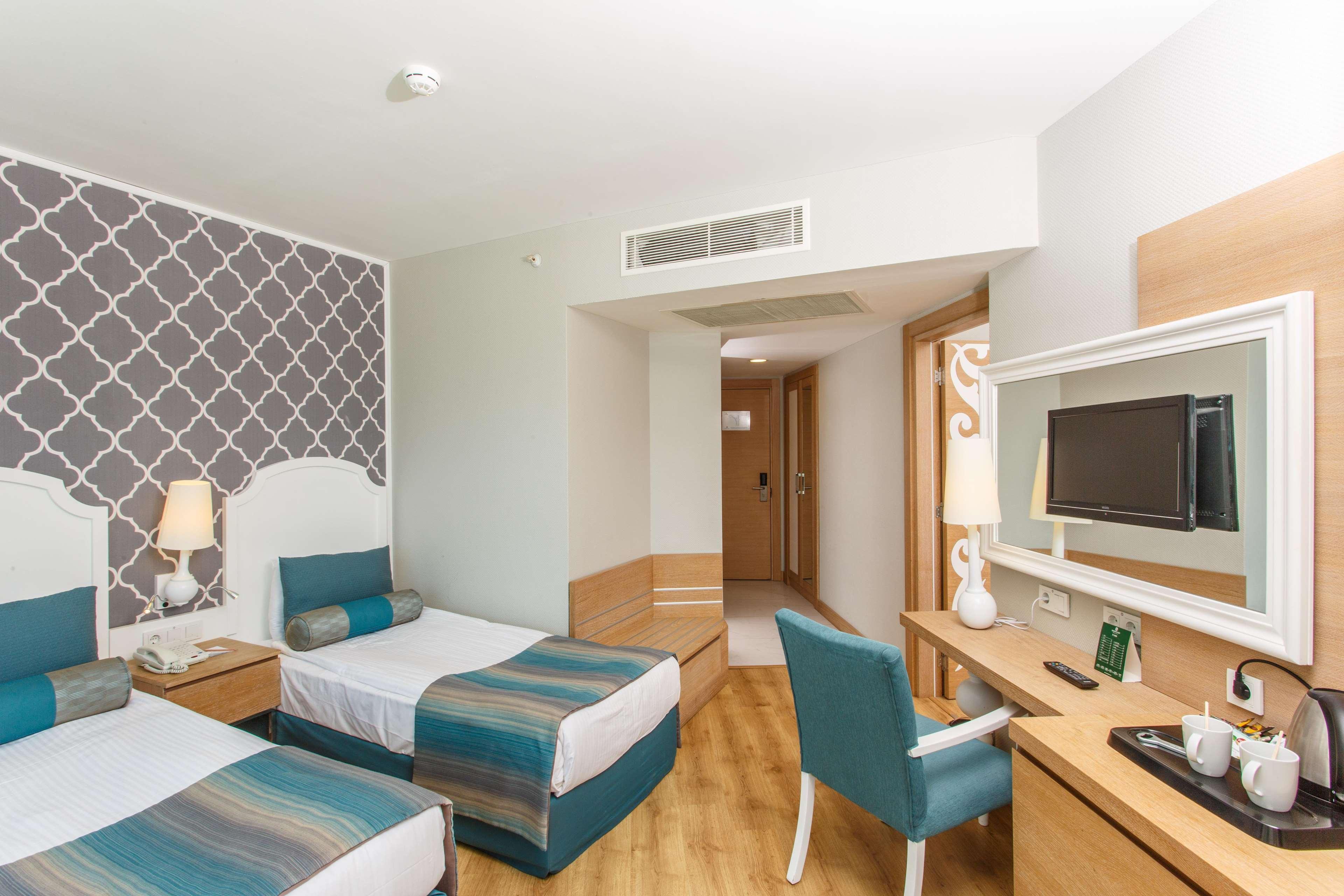 Sherwood Exclusive Lara Complex Antalya