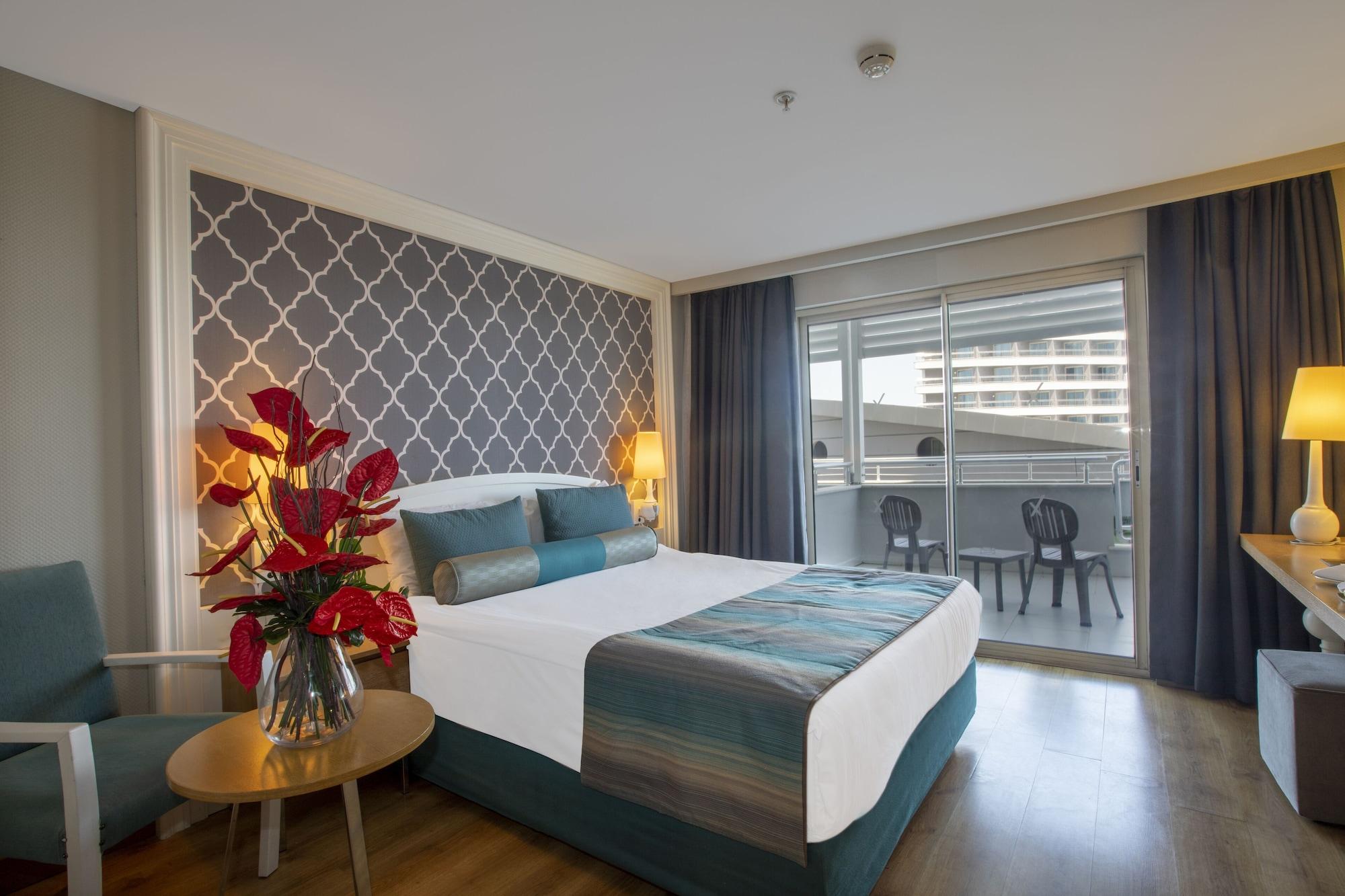 Complex Sherwood Exclusive Lara Antalya
